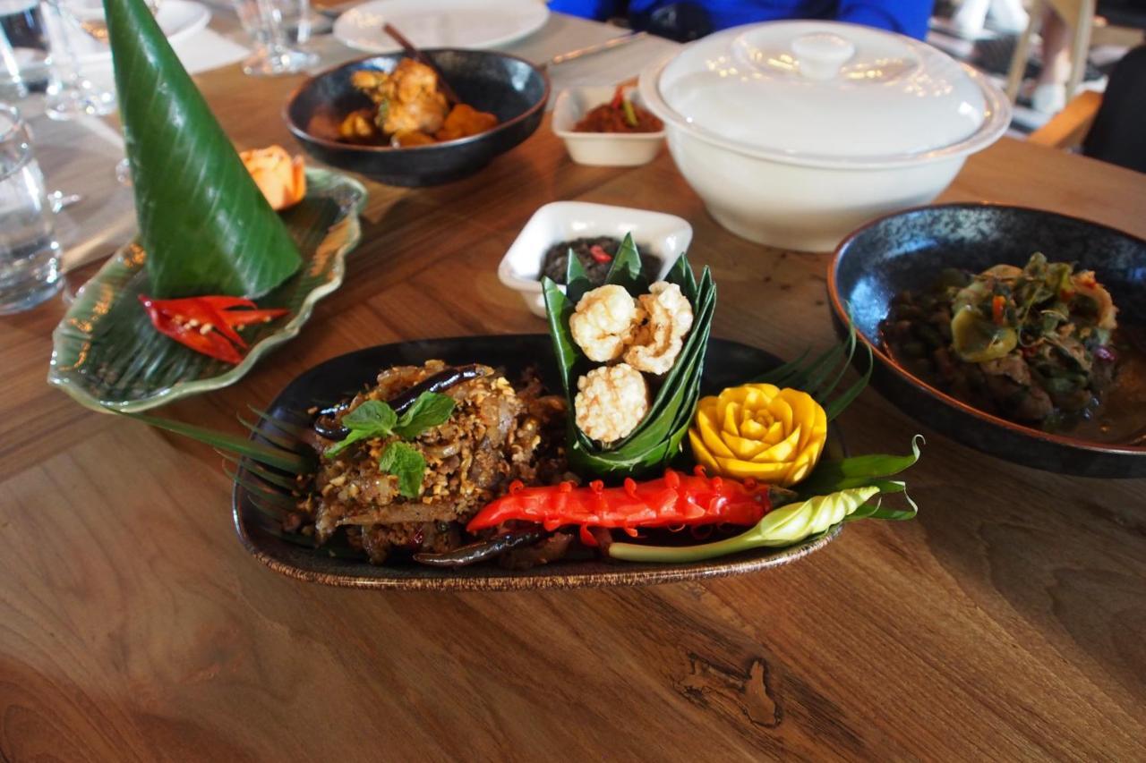 The Teak Hotel Mae Sot Eksteriør bilde